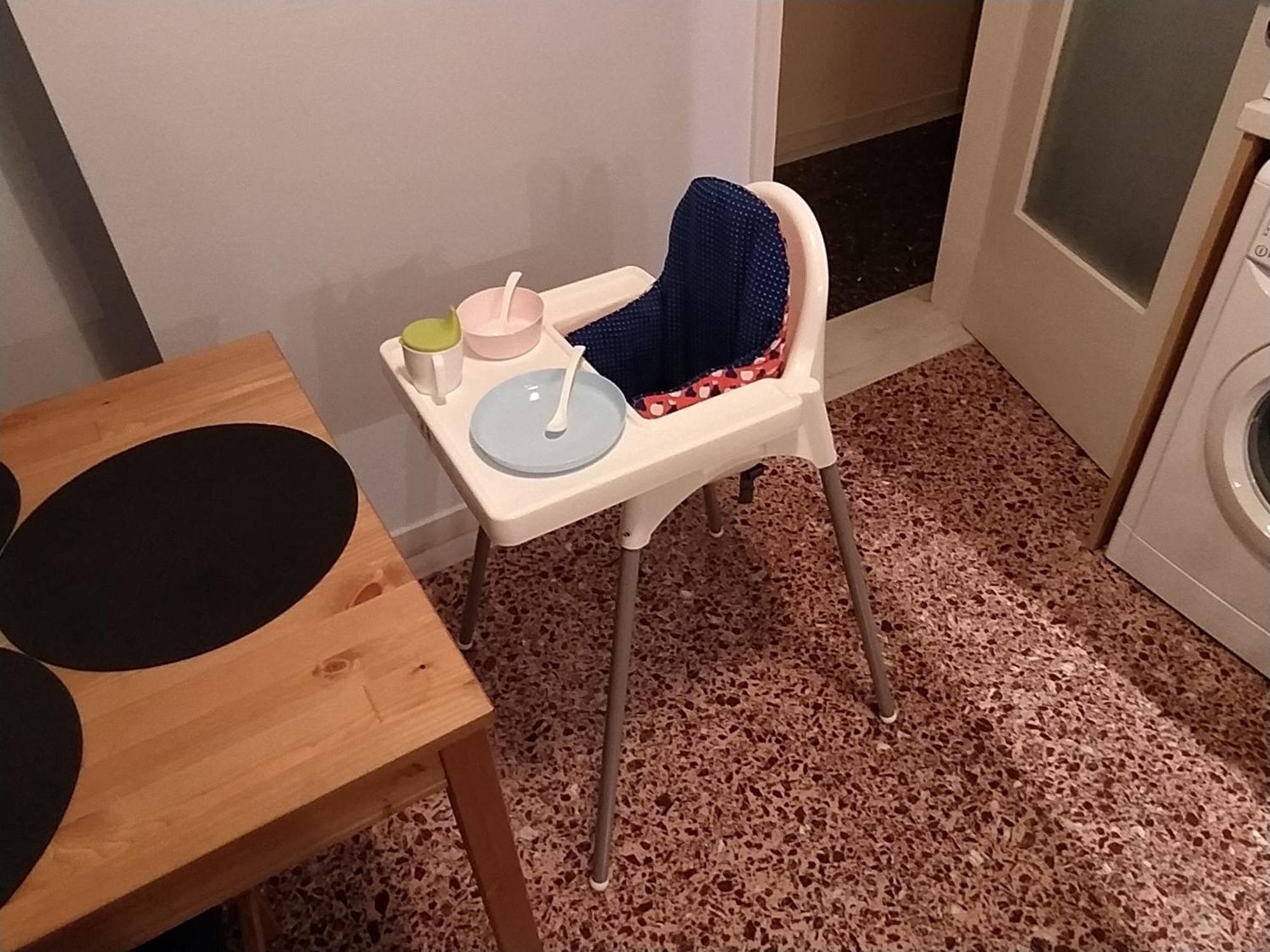 Apartment Cozy Three Bdrms At Five Filippou Str *