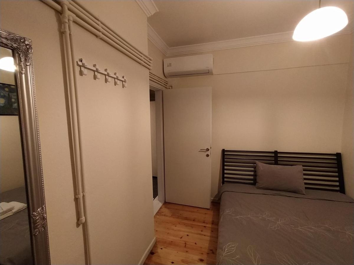 Cozy Three Bdrms At Five Filippou Str Appartement *